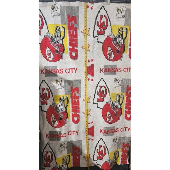 VTG Late 80's .W.Co Kansas City Chiefs NFL Blanket Red/Yellow/White 56x38 Inches - Picture 5 of 6
